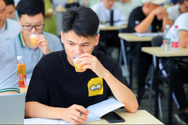 快餐|这个低调的区域茶饮霸主，给内卷的新茶饮带来了新思路