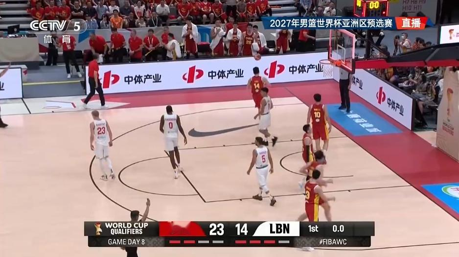 中国男篮对阵黎巴嫩男篮23-14今天攻防转会和速率都是有改变的！落阵地也没毛！中