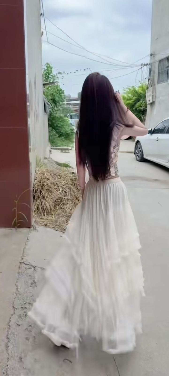 世间万般美好，终究抵不过一次真心相逢啊！有你这句话，让我对夏日纳凉的美好更添期待