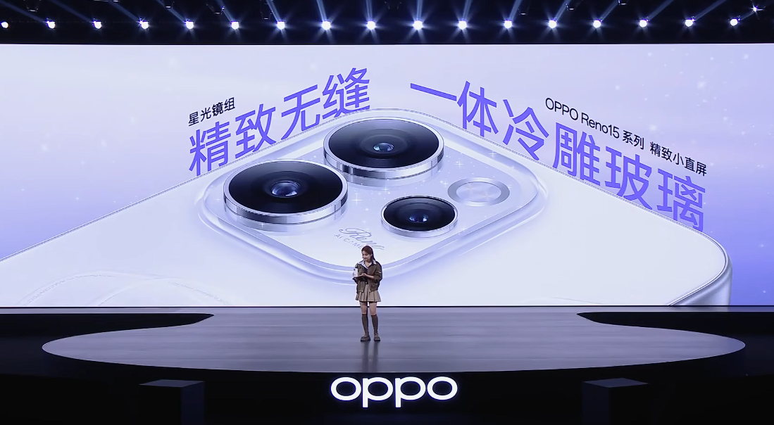 每一处设计都为了满足女孩子们的精致审美小情趣而且针对性的采用了小尺寸机身，握持更