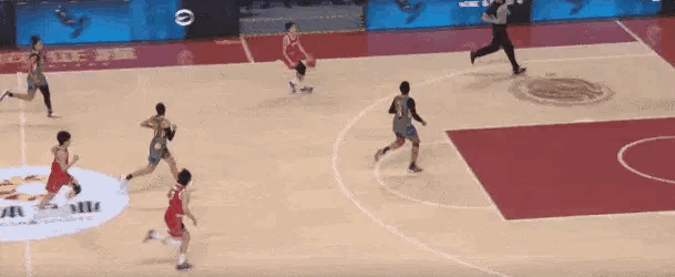 男篮那边有赵继伟，女篮这边也有老将后卫王思雨。中国女篮vs巴西女篮女篮世预赛中国