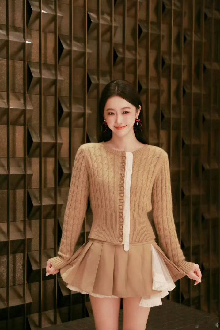 宣璐回应跳不出怪圈宣璐[超话]宣璐在采访里直面被说跳不出角色怪圈的疑问，认真解读