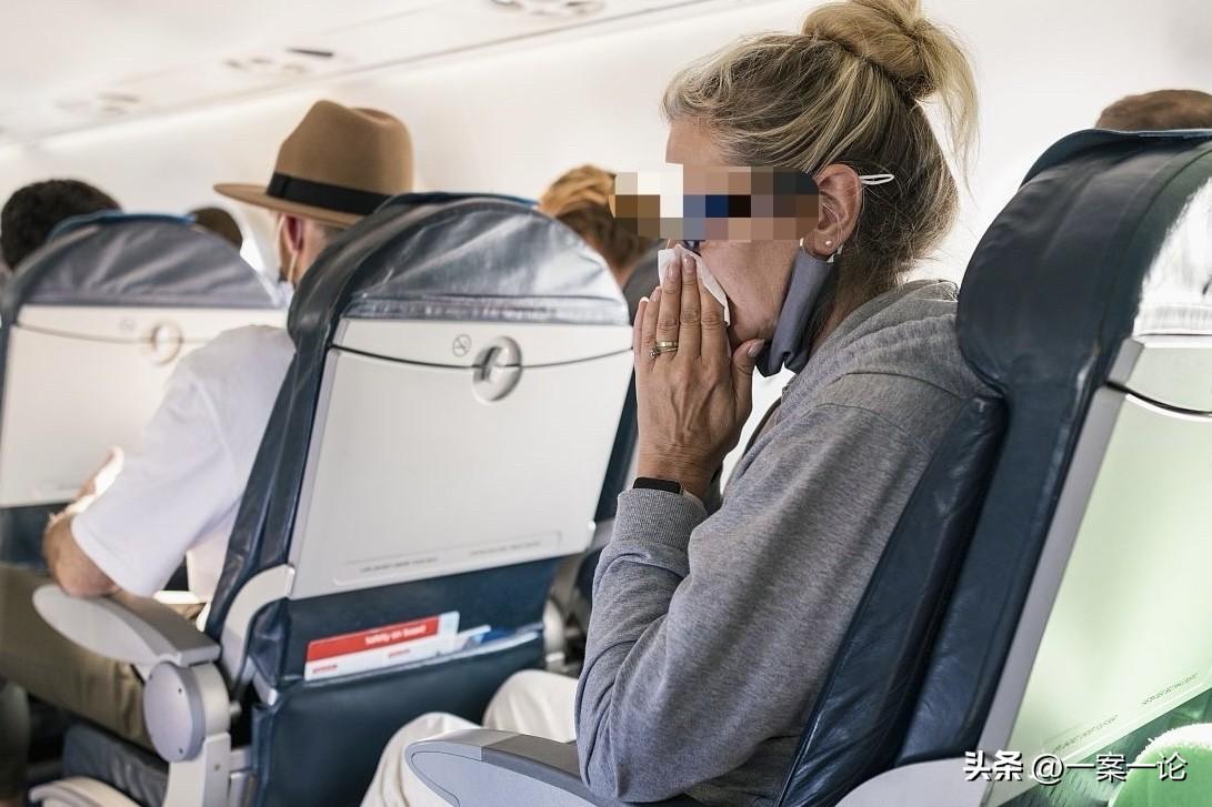“太离谱了！”一60岁女乘客在飞机起飞30分钟后突然死亡，机组人员认为这不属于紧