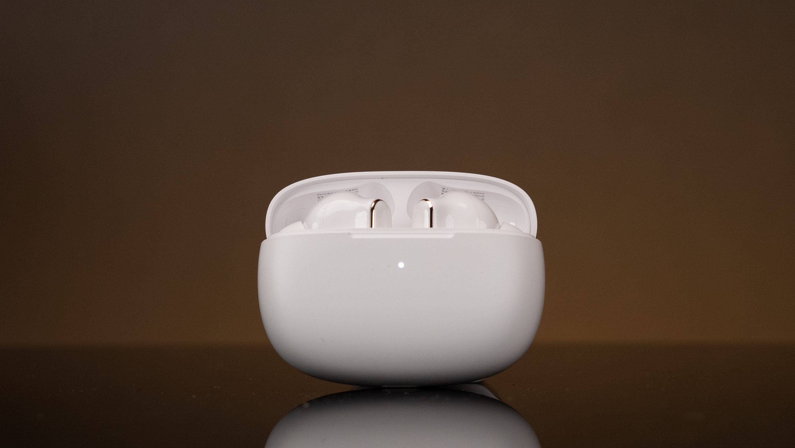 当冬日的寒风开始在街头巷尾穿梭，我似乎找到了这个季节最温暖的出行搭子——life