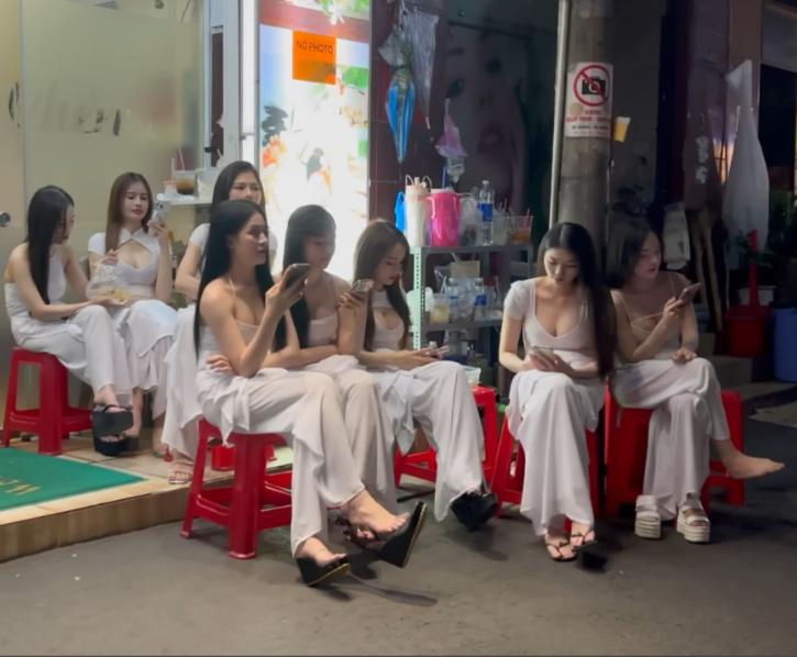 越南是在抄中国作业，还是在抄一份已经失效的答案？越南以前确实是照着抄，而且抄得非