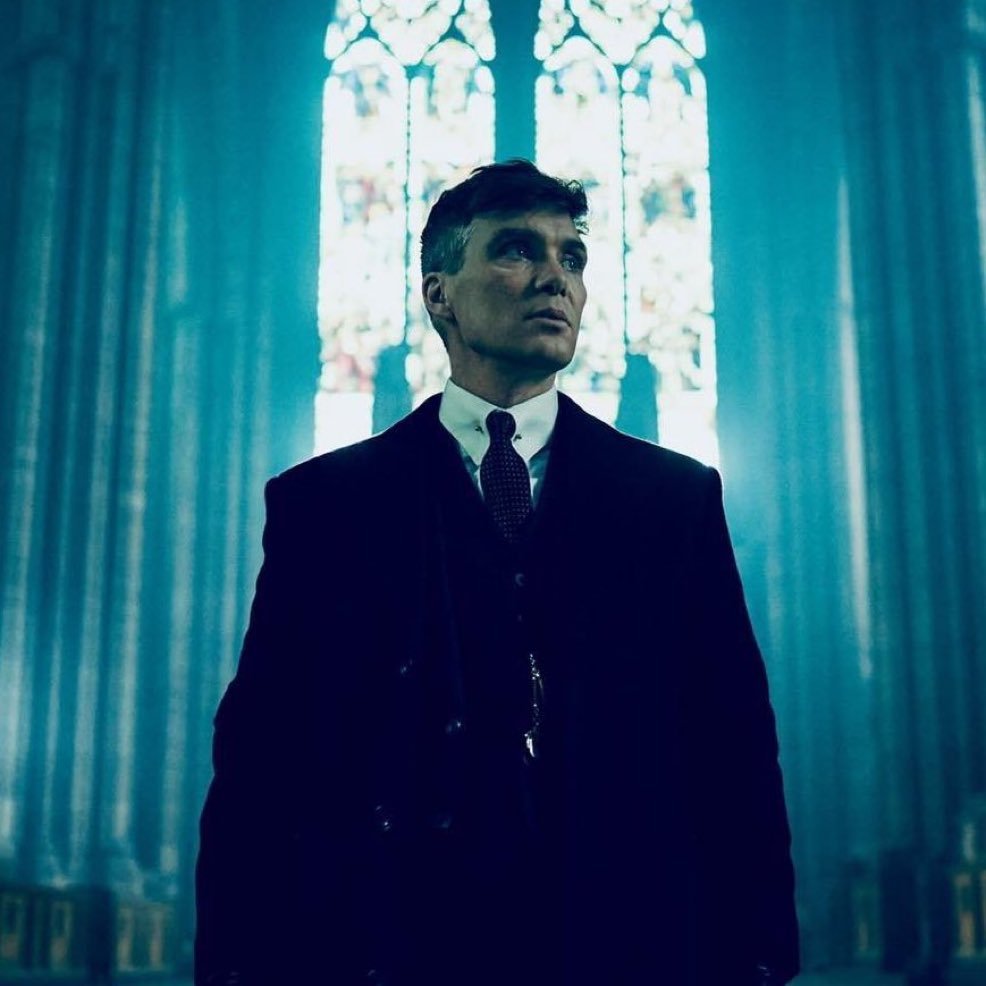 《浴血黑帮》新续集剧集已开始拍摄。讲述二战后伯明翰重建期间，1953年新一代谢尔