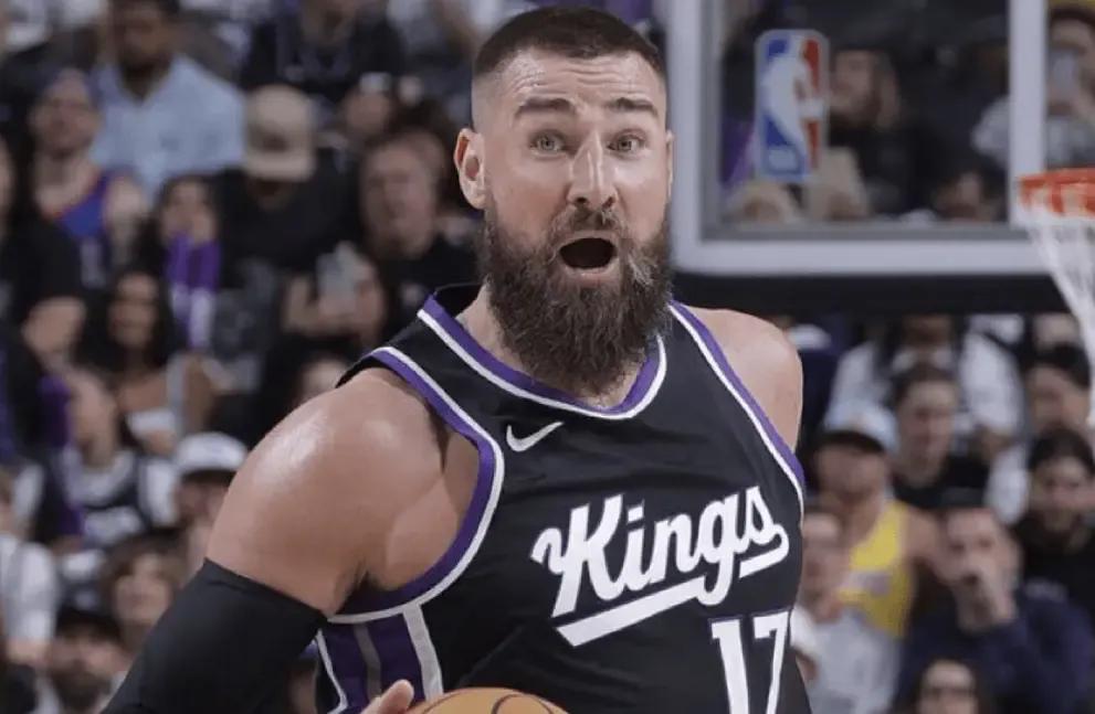 出乎意料，原来是面子问题导致掘金不放瓦兰修纳斯。NBA也都是人情世故。经纪人完全
