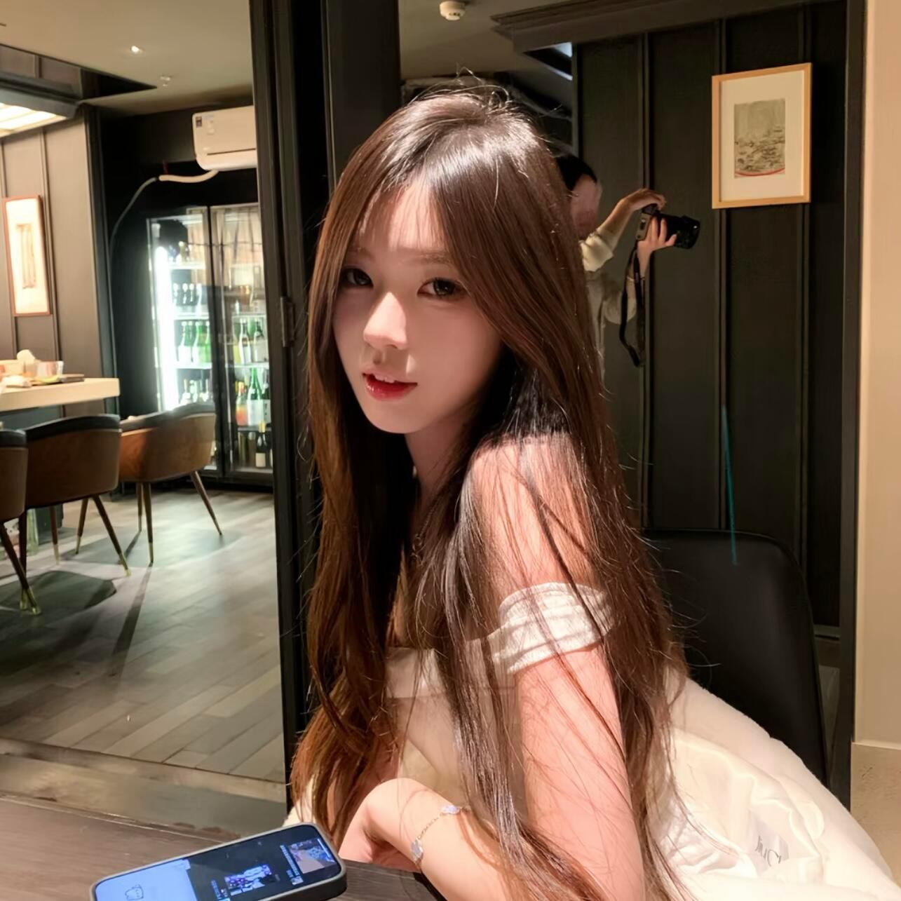 WeChat ｜氛围感女生头像  