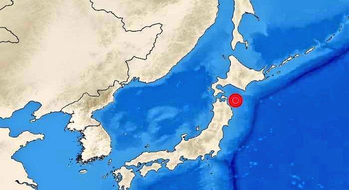 突发新闻——日本当局在该国发生7.5级地震后发布警报，未来数日可能发生一次高强度