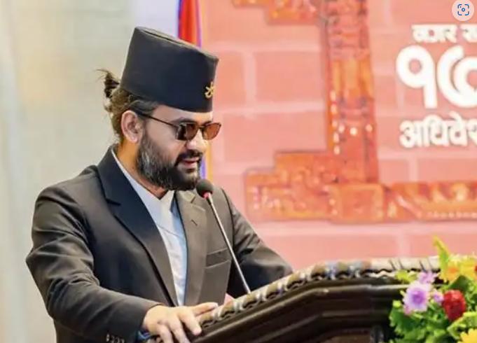 尼泊尔总理同日见中印！先印度后中国，这个顺序绝不简单！
 
这两天尼泊尔总理沙阿