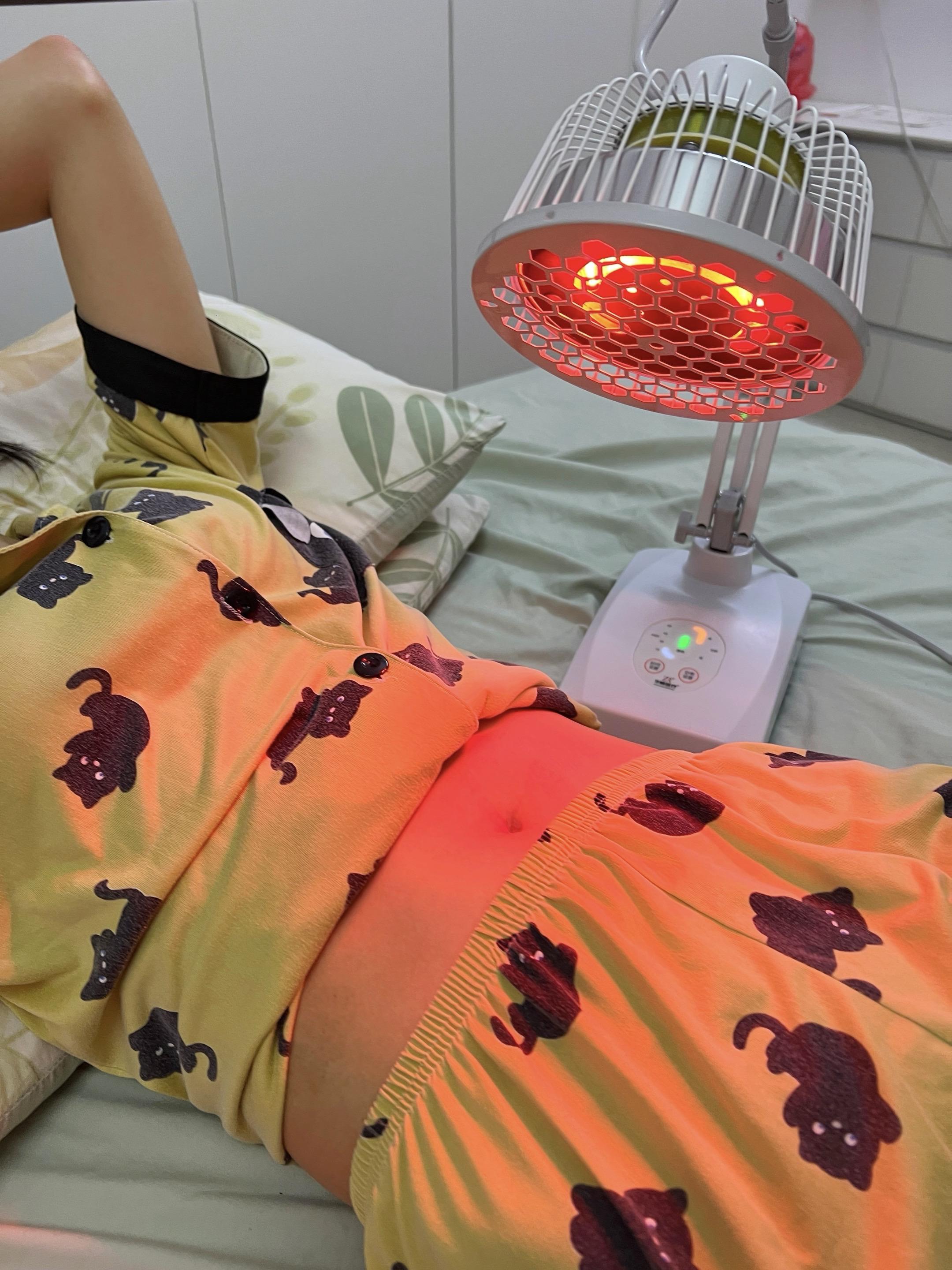 听我的!宫寒痛经的，有血块的，湿气重的，小腹坠胀的备孕的都去烤这个灯...