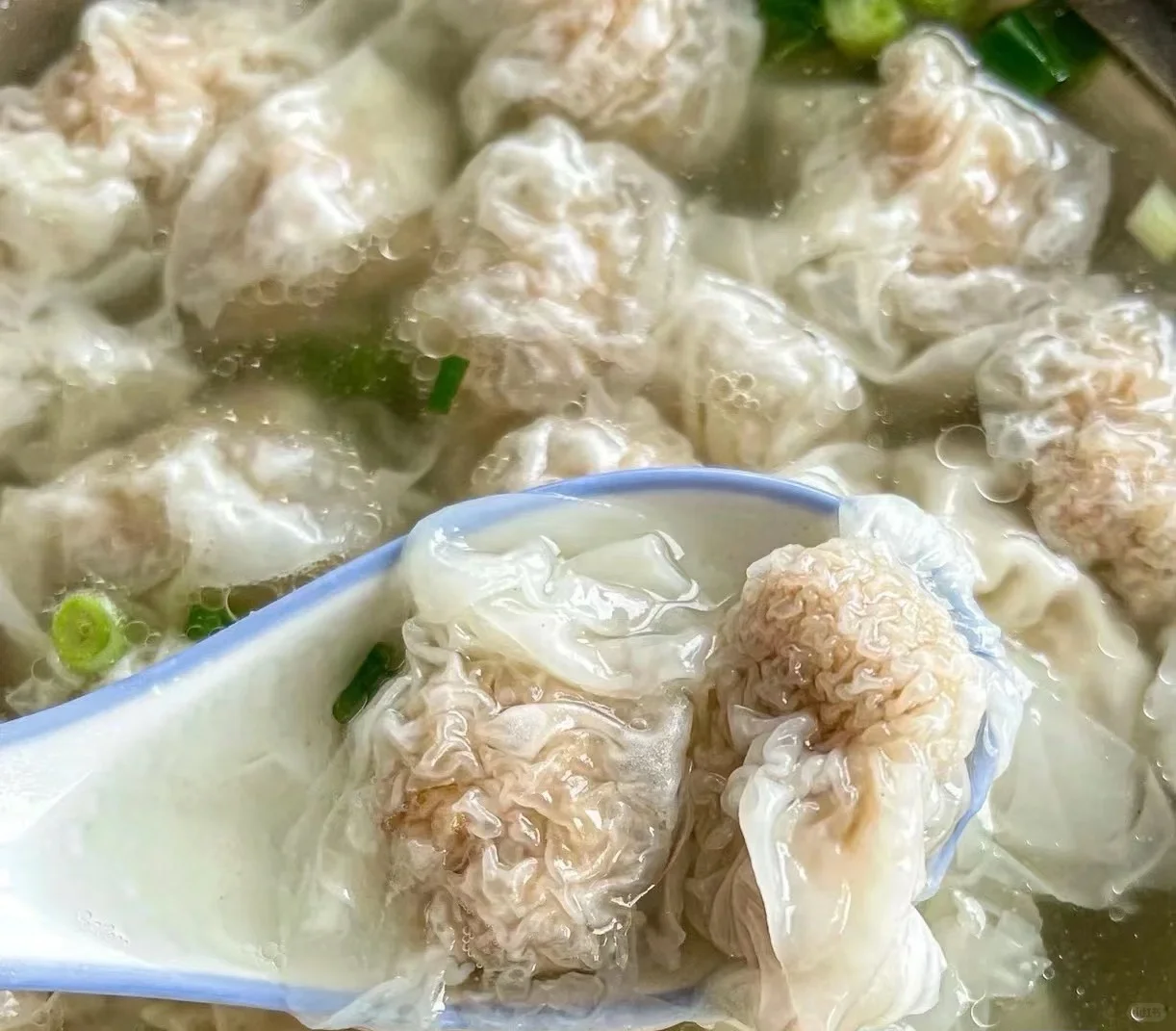 在香港🇭🇰也可以吃到闽南古早味薄薄皮馄饨