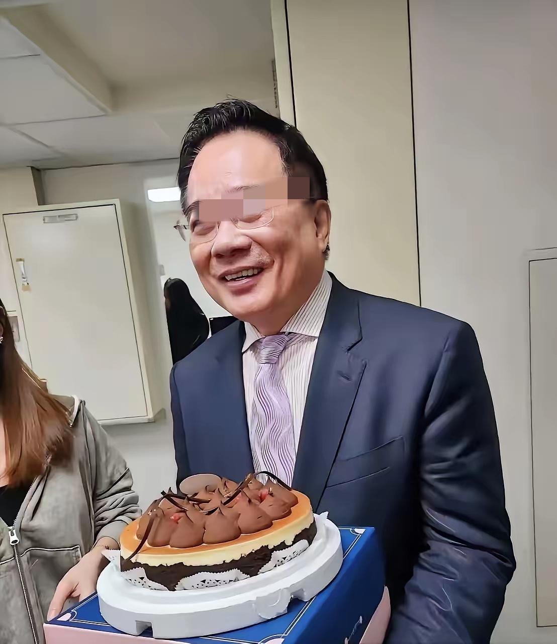 风萧萧兮易水寒，老蔡一去兮不复还


湾湾的名嘴蔡正元先生因为涉嫌职务侵占被判三