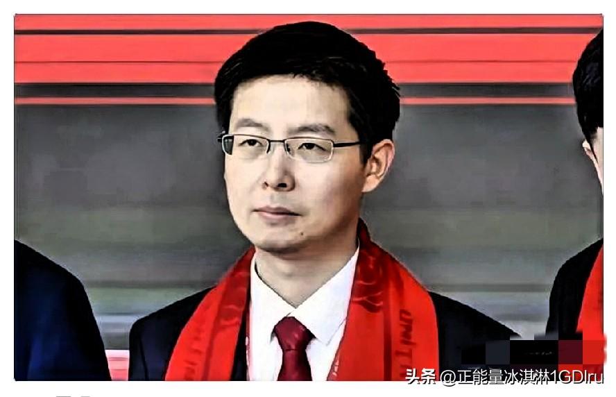 终于有宇树的员工愿意站出来说几句真话了。这下才搞明白，宇树上市那天王兴兴为啥全程