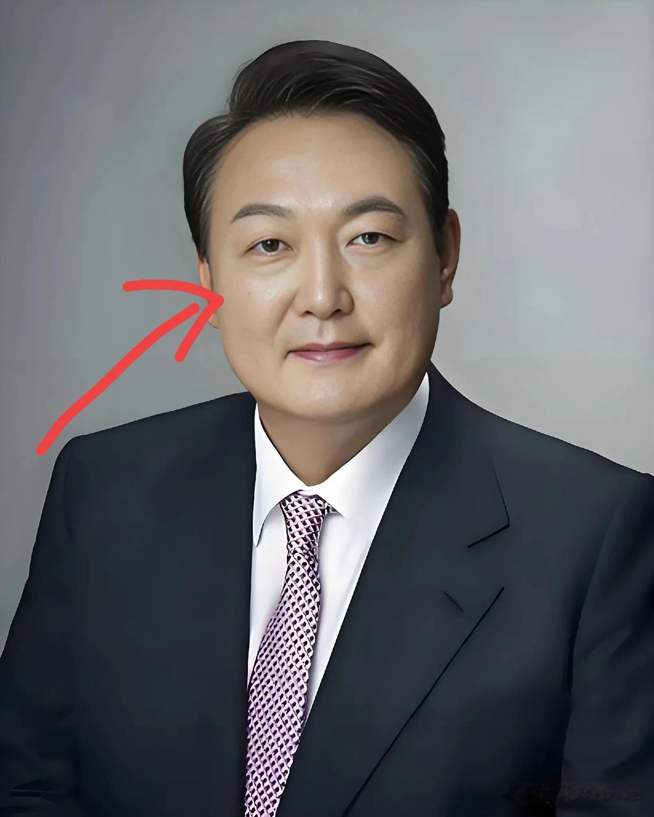 就在刚刚，
韩国传来消息！
9月26日，韩国前总统尹锡悦出现在首尔中央法院，出席