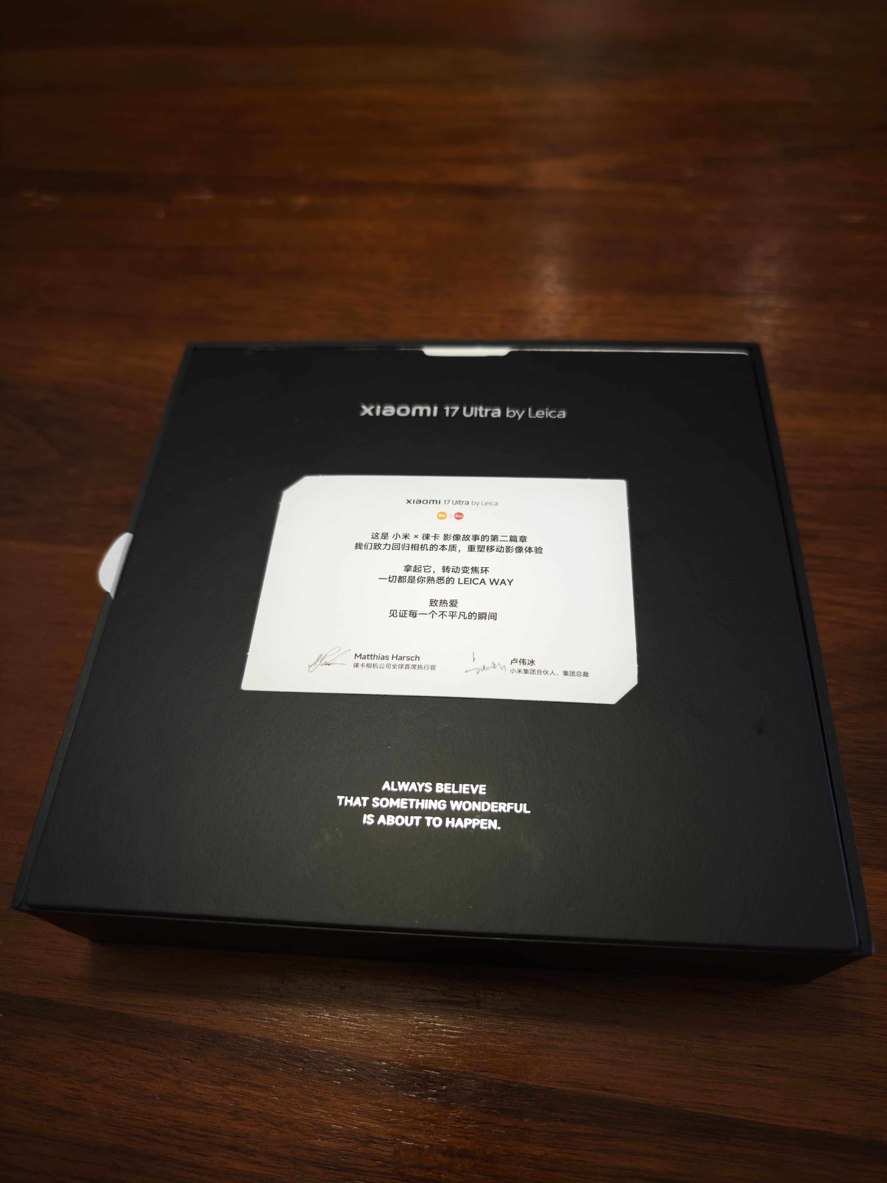 买的x300Ultra和17Ultra今天同时到了。x300Ultra拍人像就是