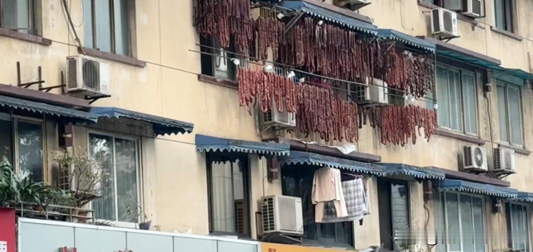 这个防护栏的压力太大了，会不会垮掉？想问一下这在四川属于什么家庭？