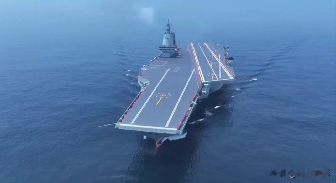 福建舰“0帧急停”惊艳全网：中国电磁弹射，让美军蒸汽弹射老路彻底失色
 
福建舰