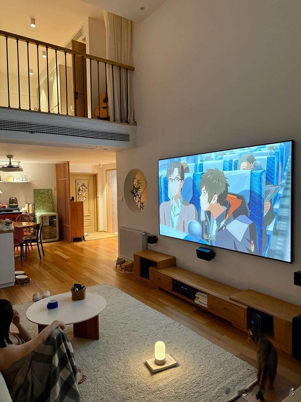 有一种痛苦叫买了“复式楼”，不好住，更不好卖，彻底沦为不动产！😭
曾经我也以为