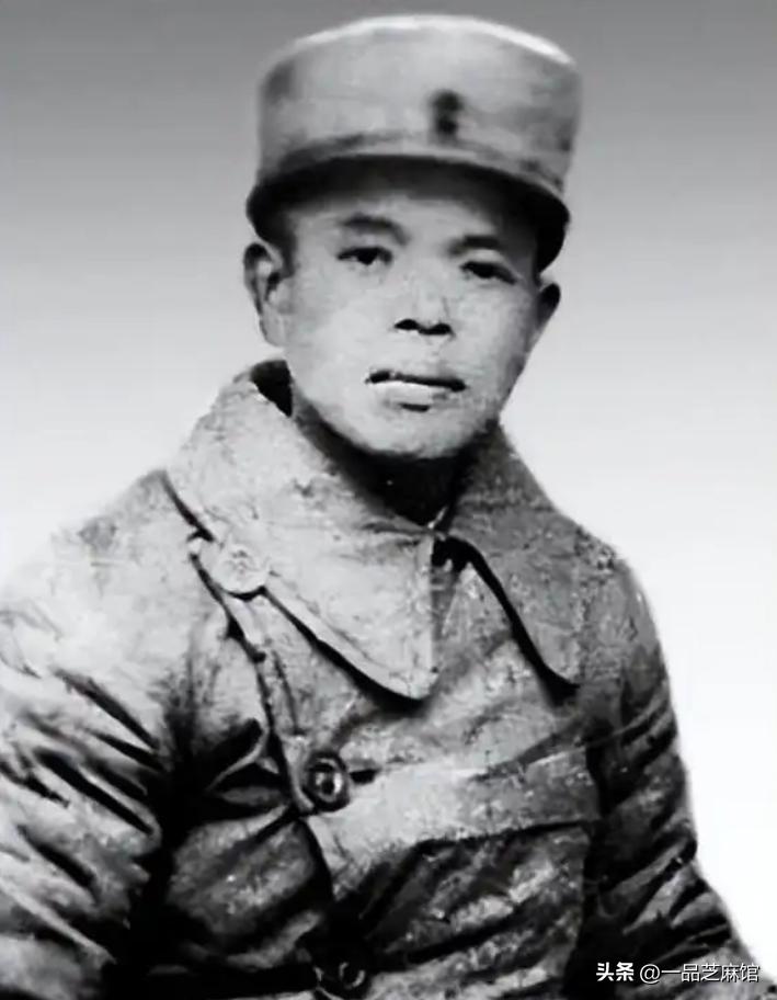 [微风]43年我军副司令被杀，凶手官职太高没人敢动，毛主席：抓起来枪毙。1943