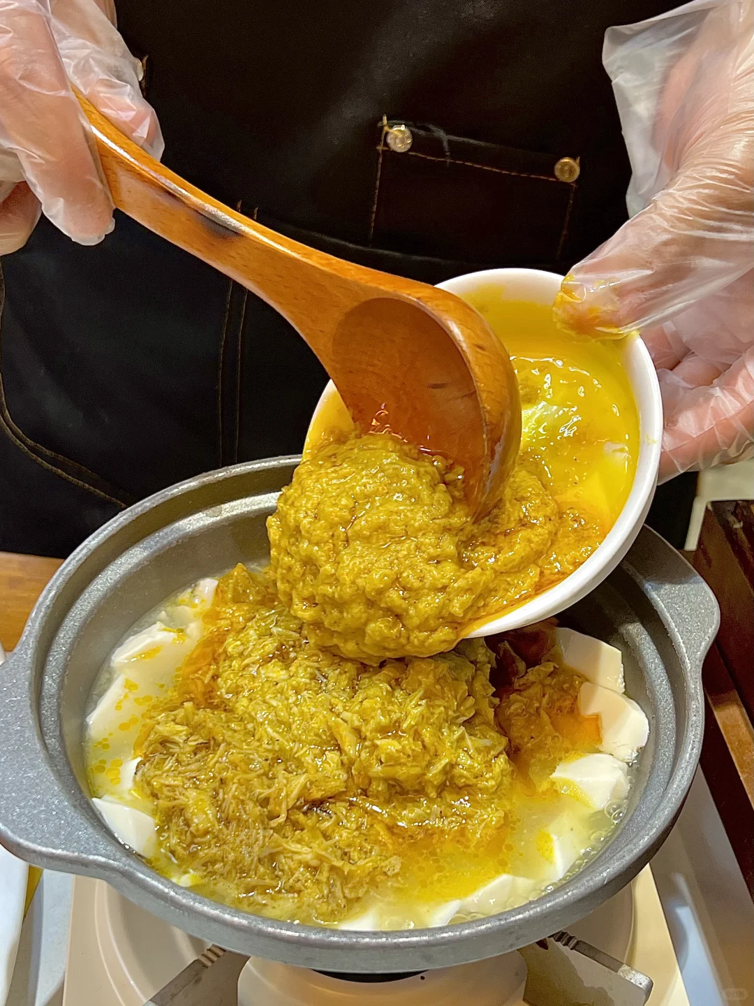 你可以永远相信苏州的蟹黄汤包！！