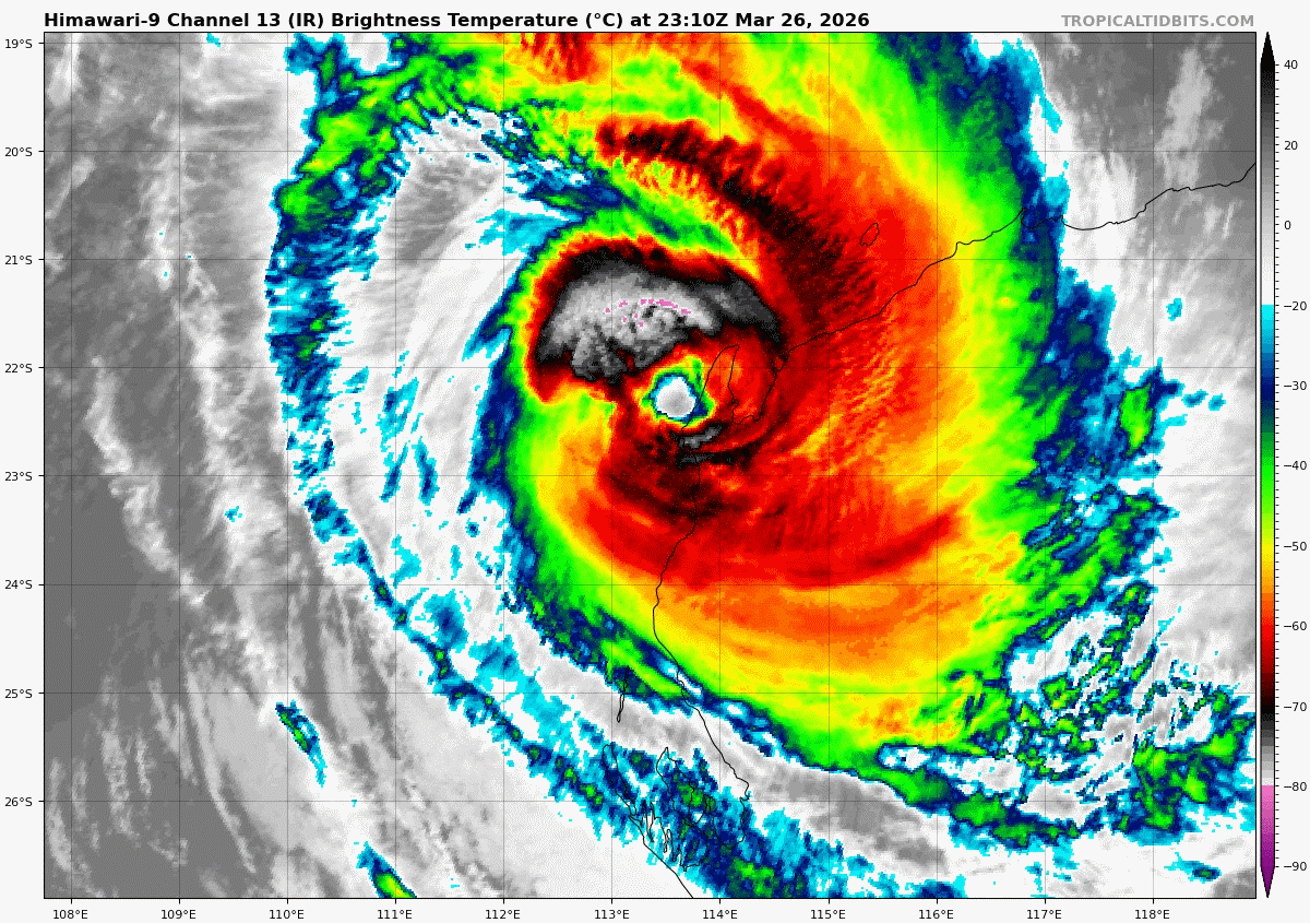 【环游澳洲海岸线的热带气旋】热带气旋“纳蕾勒”已于今天上午9点钟前后在西澳大利亚