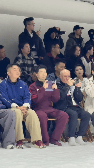 马龙学成龙打拳申请一级难度系数 乒坛大佬挑战功夫圈！马龙主动申请学成龙的一级难度