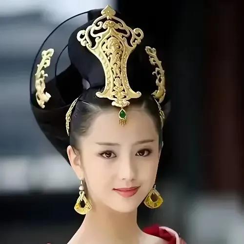 赵丽颖佟丽娅谁更漂亮？他俩没有可比性，佟丽娅美如西施，身材容貌无可挑剔，赵丽颖只
