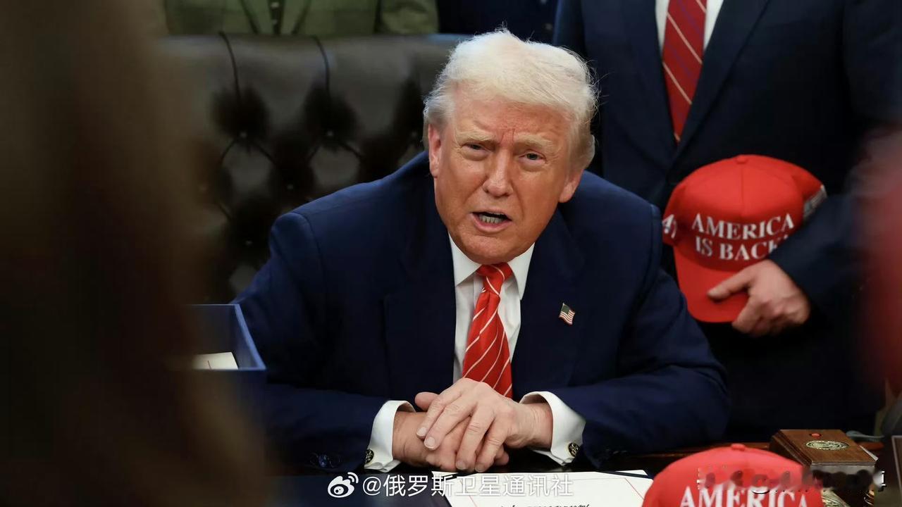 五角大楼这位助理战争部长的话听着就挺逗，自己家矿产供应链搞不定，转头就把锅甩给中