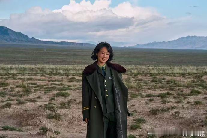 内娱来了个炮仗型女主白菊简直是行走的小炮仗，惹到她直接开启暴走模式，打匪徒、镇队