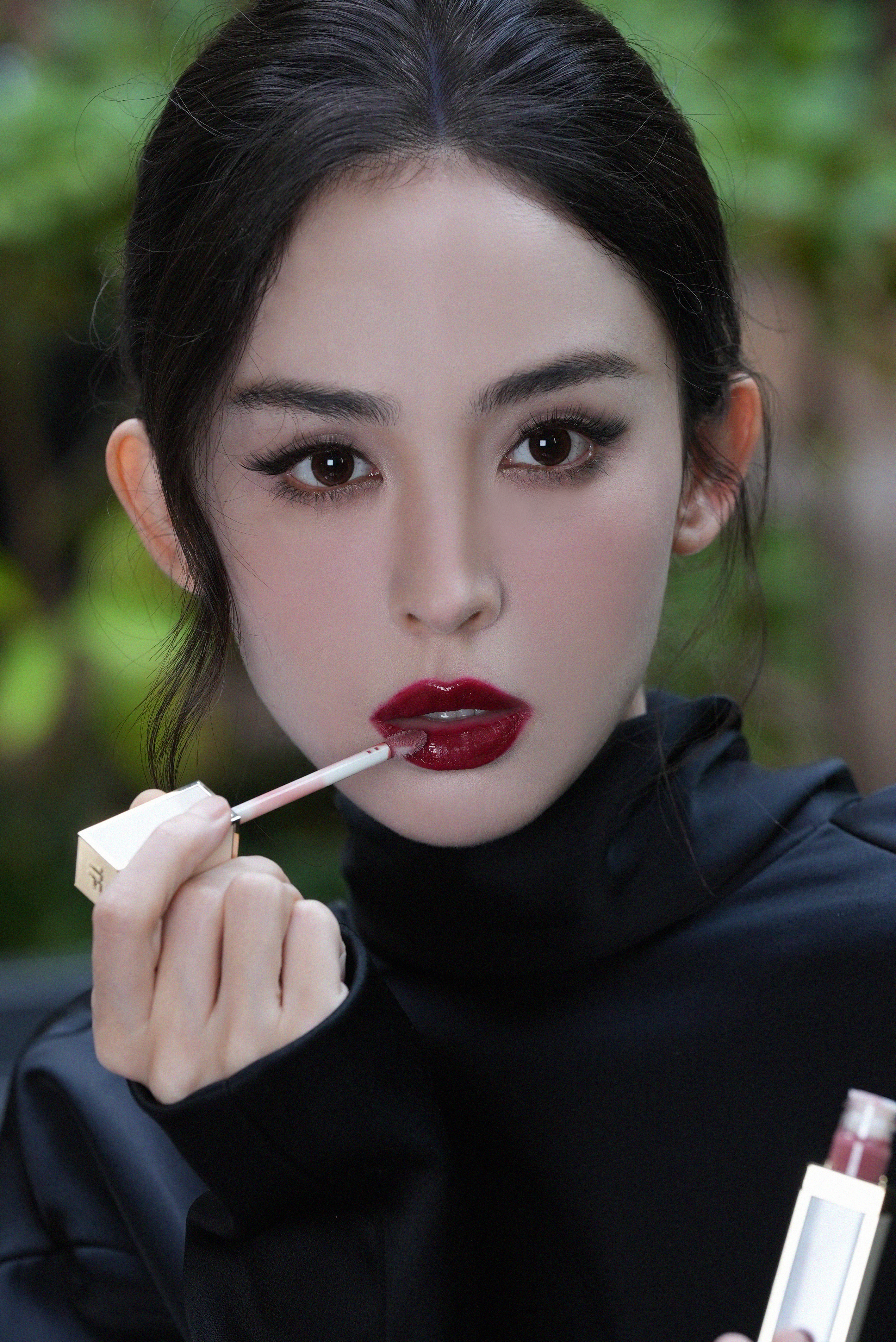 娜扎拉侯明昊这下把我going住了娜扎在复制粘贴的时代，你是手写的诗