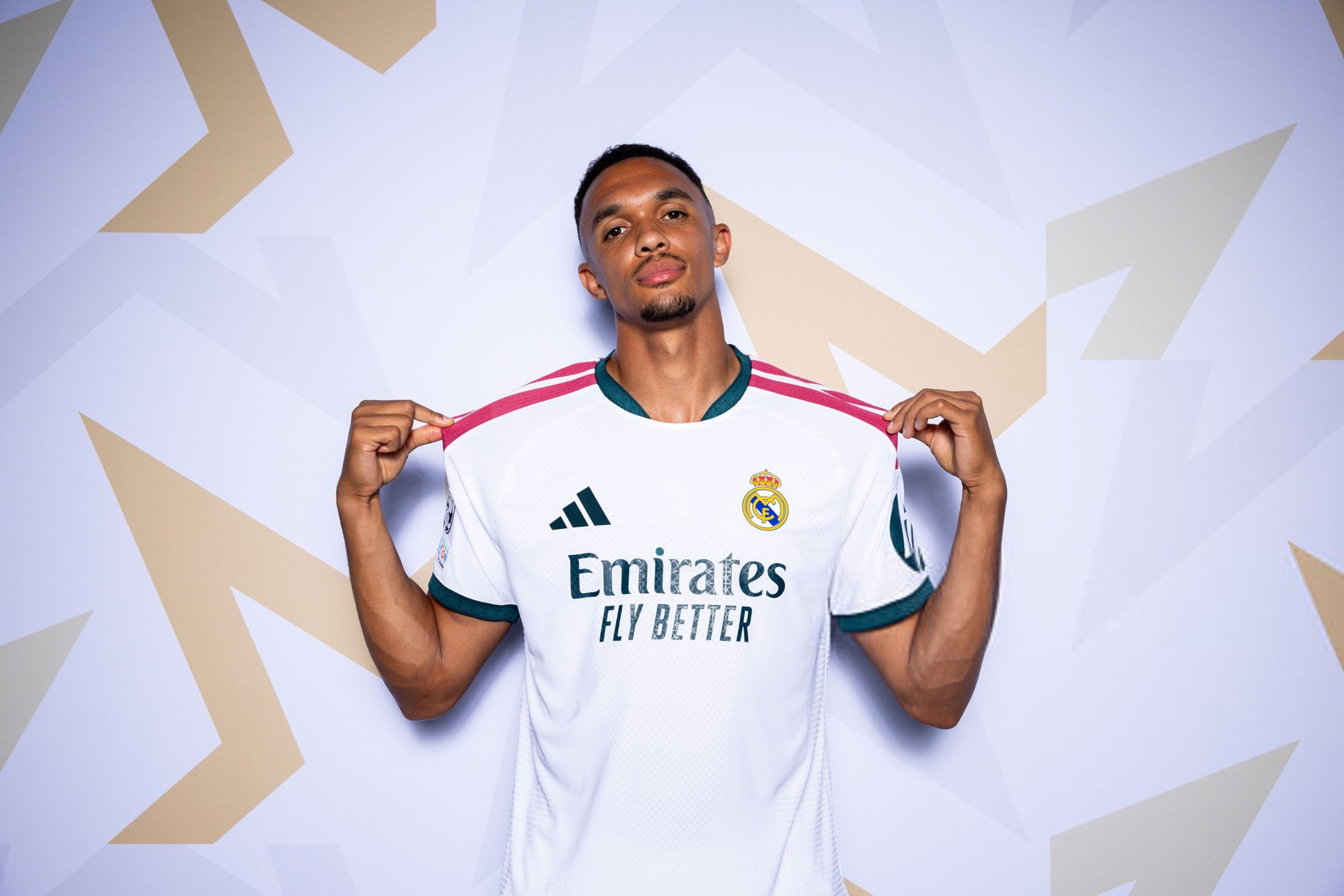 特伦特·亚历山大-阿诺德🏴󠁧󠁢󠁥󠁮󠁧󠁿halamadrid