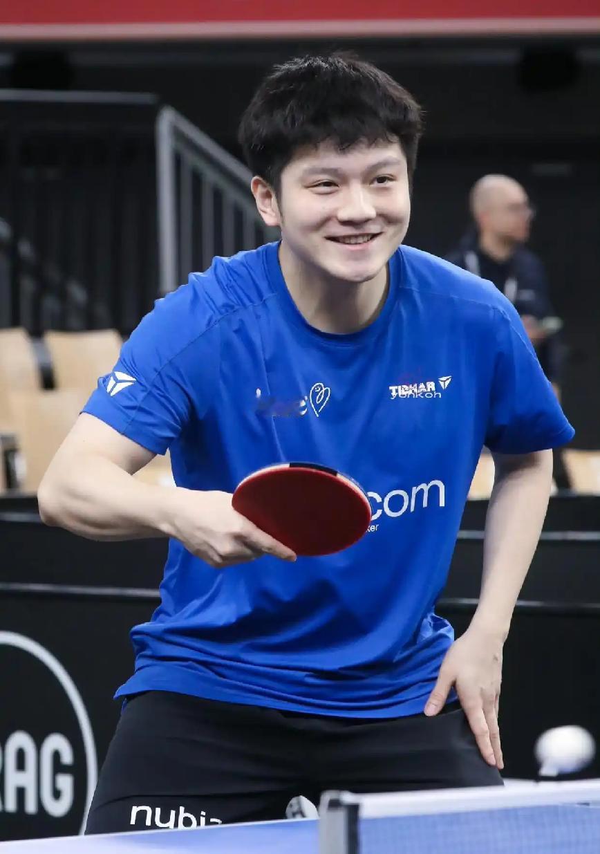 樊振东不出山，世界男子乒坛陷入群龙混战！

2024年12月27日，樊振东正式宣