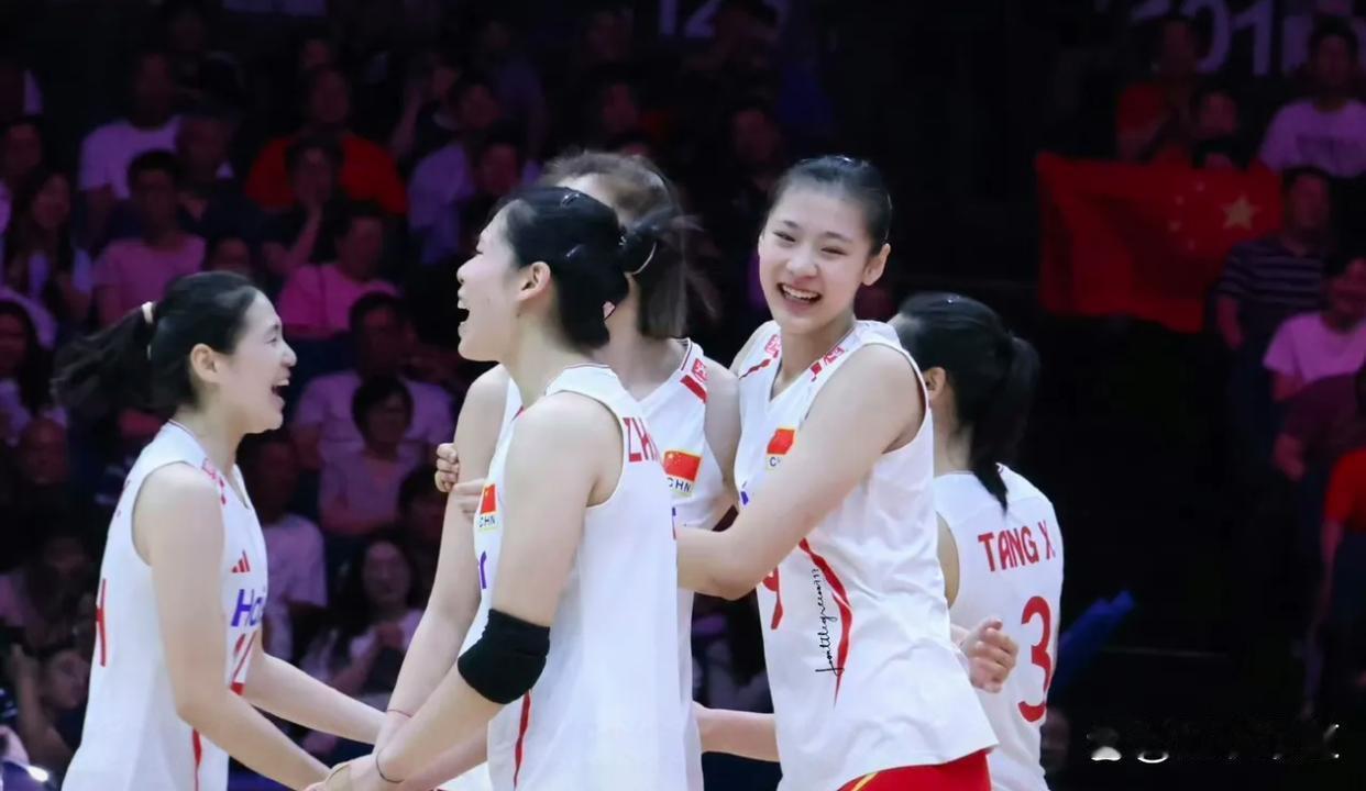 中国女排渐入佳境
今晚19:00，世界女排联赛南京站，迎来强强对话，三场比赛越打