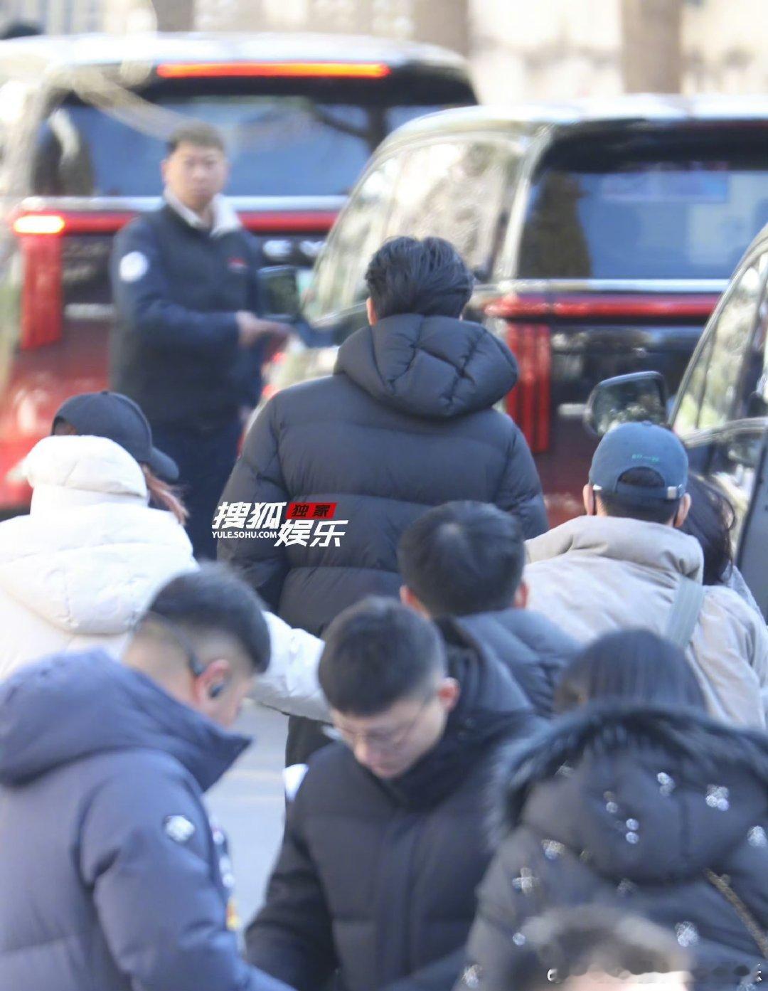 宋威龙春晚第三次联排宋威龙央视春晚联排宋威龙春晚第三次联排 