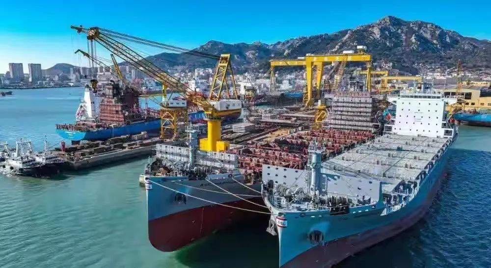 美国造船掉链子，中国造船太厉害
 
国际热点 中国制造 大国实力
最近有件超厉害