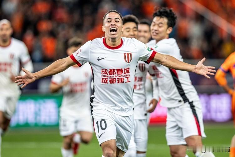 明晚，成都蓉城将客场挑战韩国首尔FC队！这场亚冠精英联赛成都蓉城着实不好踢！
 