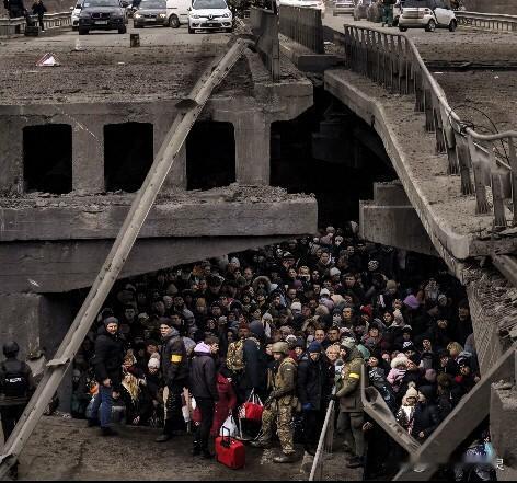 乌克兰那边传来个让人揪心的消息，
一天之内就打了193仗！这数字听着都头皮发麻，