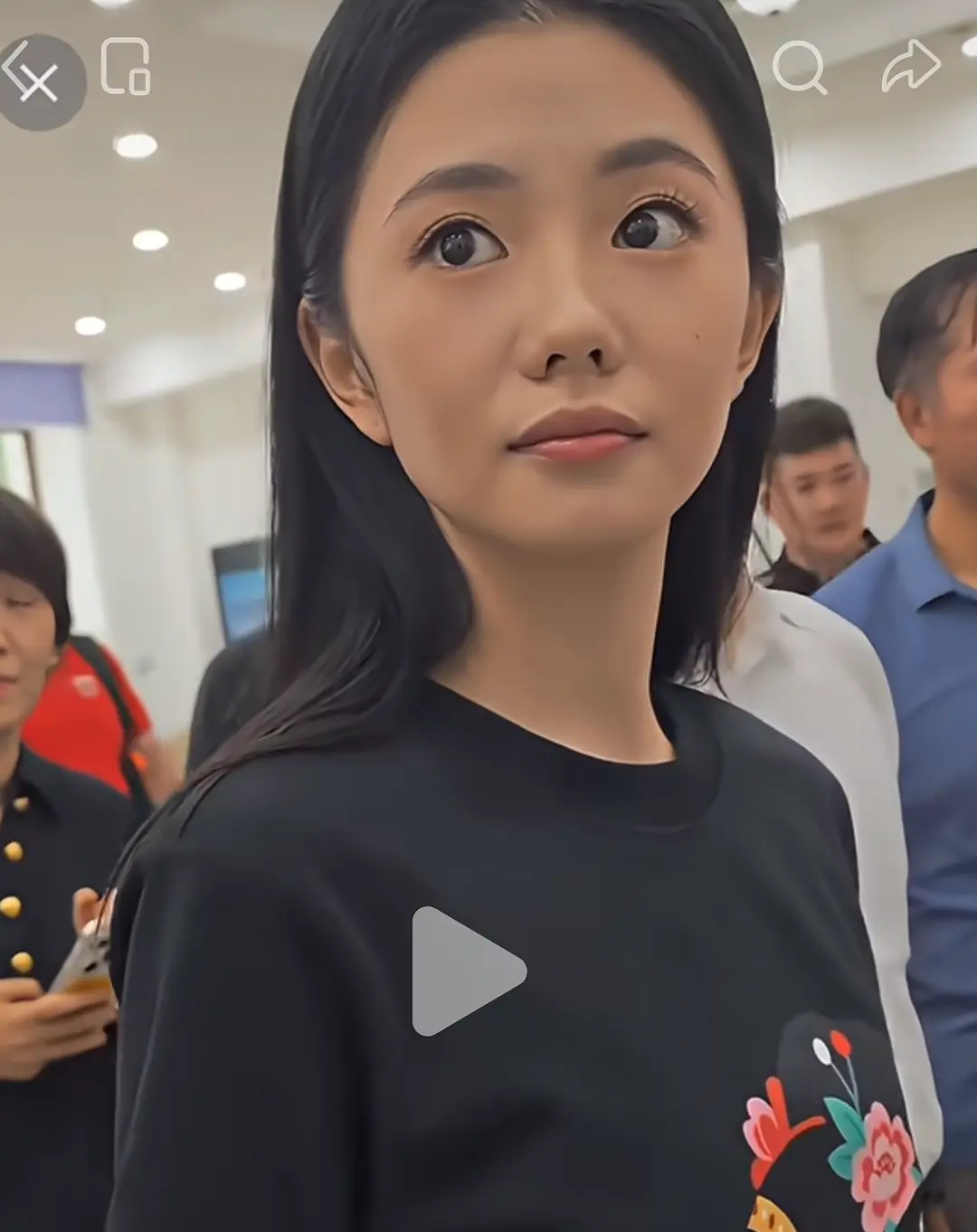 刘浩存咋老成这样了？？ 