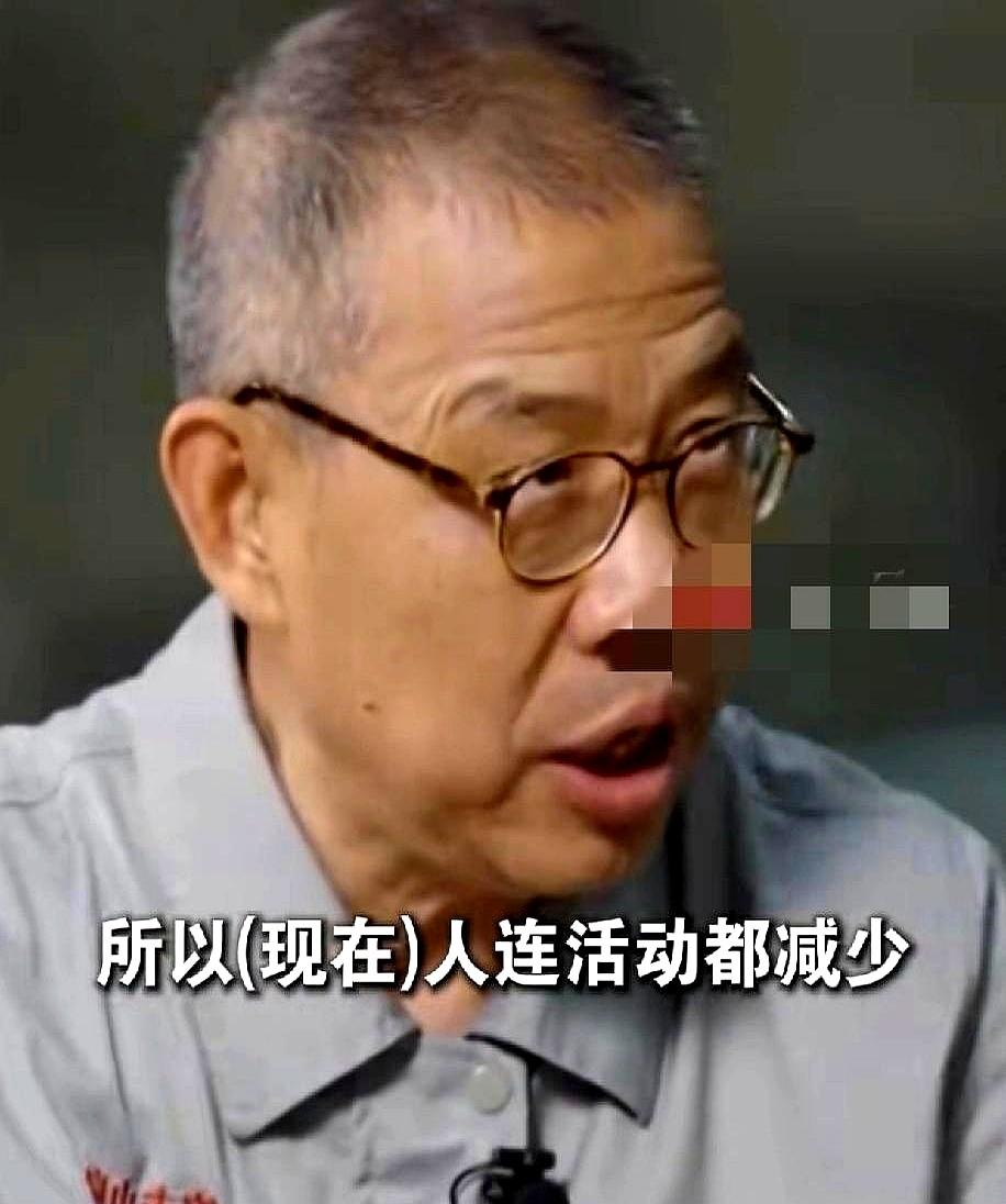 钟首富一开口就把遮羞布给扯了，直接道破了当下最残酷的真相
 

以前摆摊开店的人