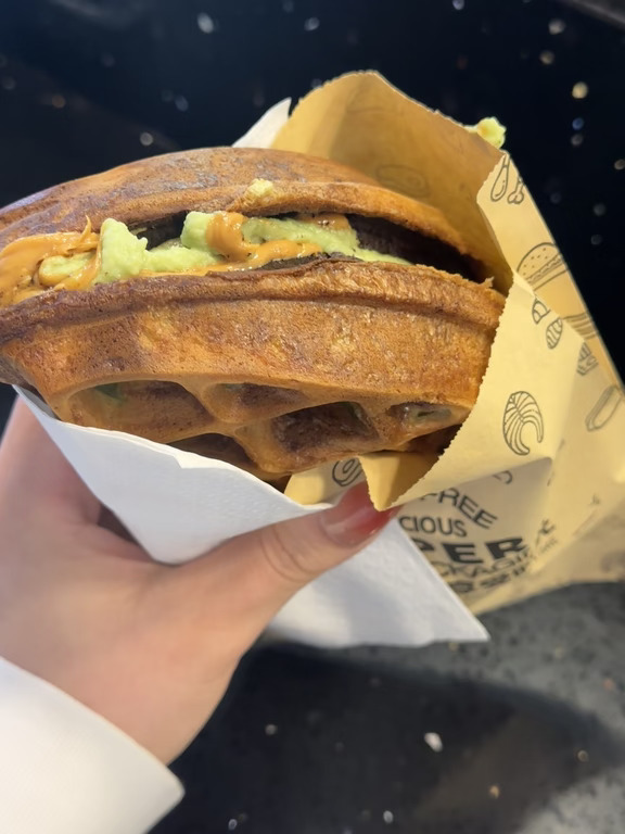 纽约｜夯中之夯🧇咖椰花生酱斑斓麻薯华夫饼