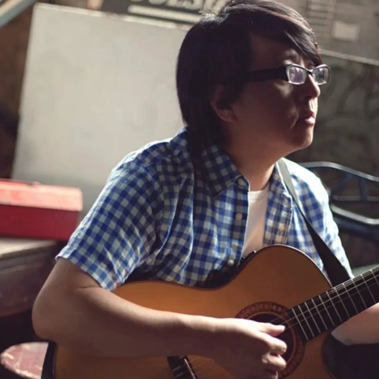 再也听不到袁惟仁弹吉他了