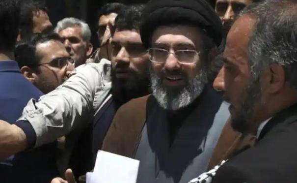 不等沙特了！巴基斯坦率先向伊朗新任领导人致函！
 
3月10日，巴基斯坦总理谢里