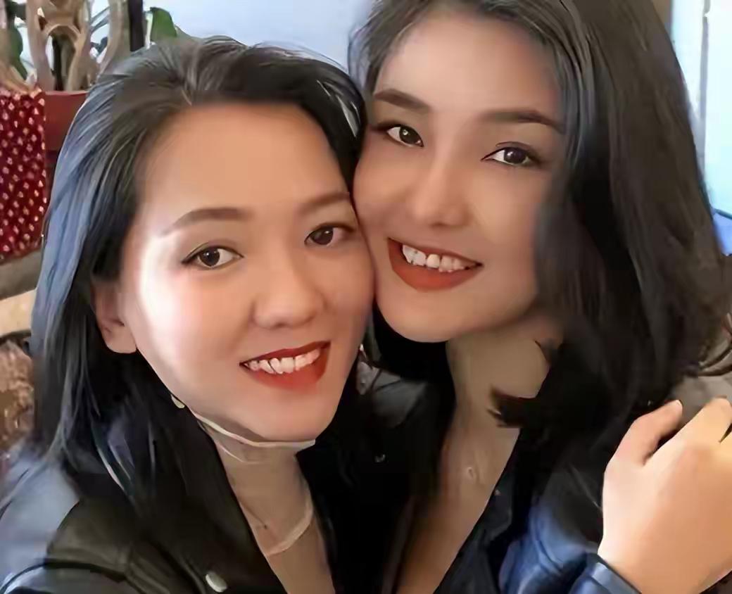央视曝光佤邦联合军副司令鲍军峰已经落网，可被称作“蛇蝎美人”的白应兰，至今还在躲