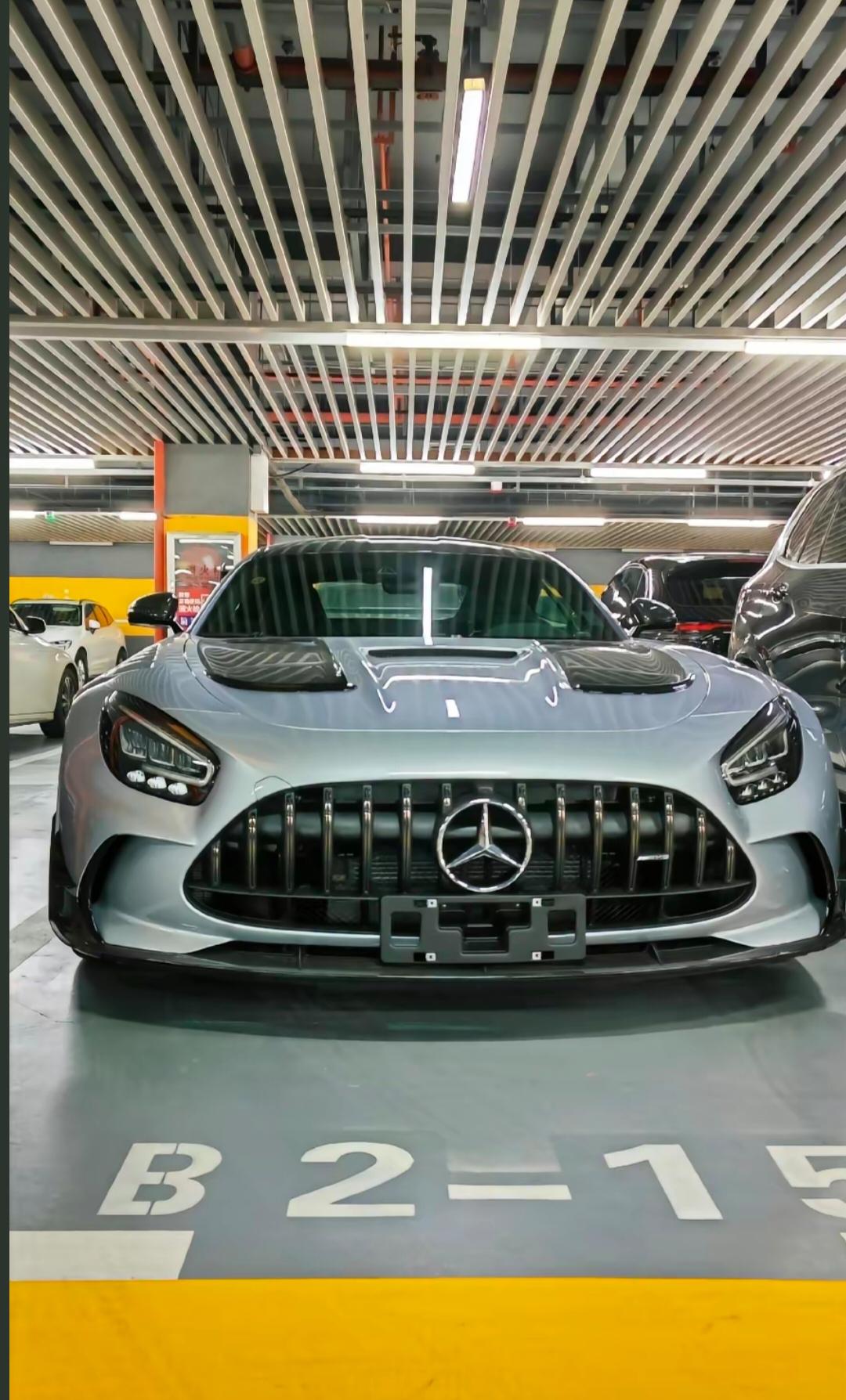 汽车摄影 这个春天总要看一次展吧 街拍豪车