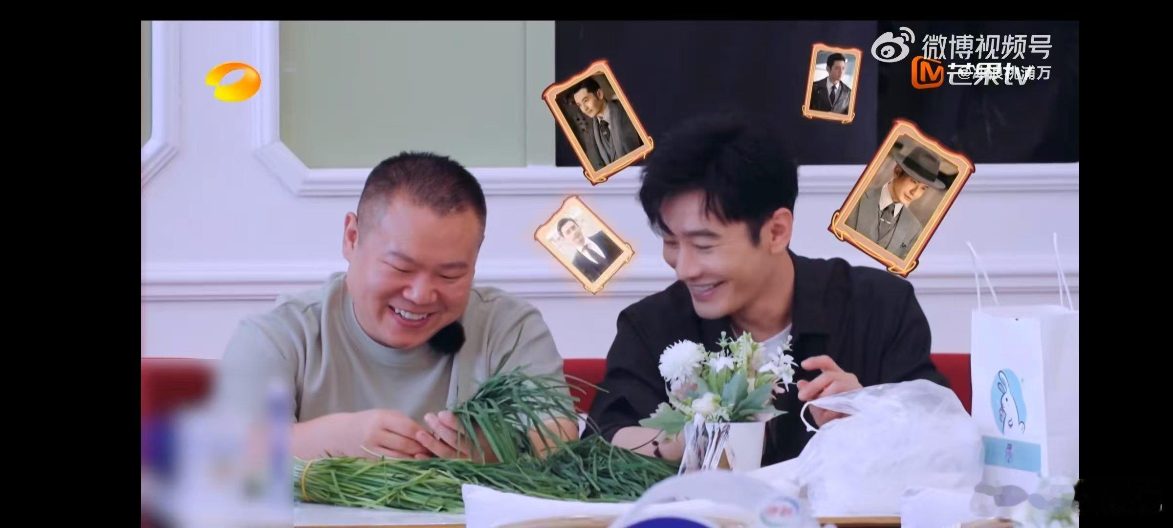 黄晓明[超话]黄晓明对霸道总裁剧的执念有多深中餐厅《中餐厅》中，岳云鹏贴脸开大，