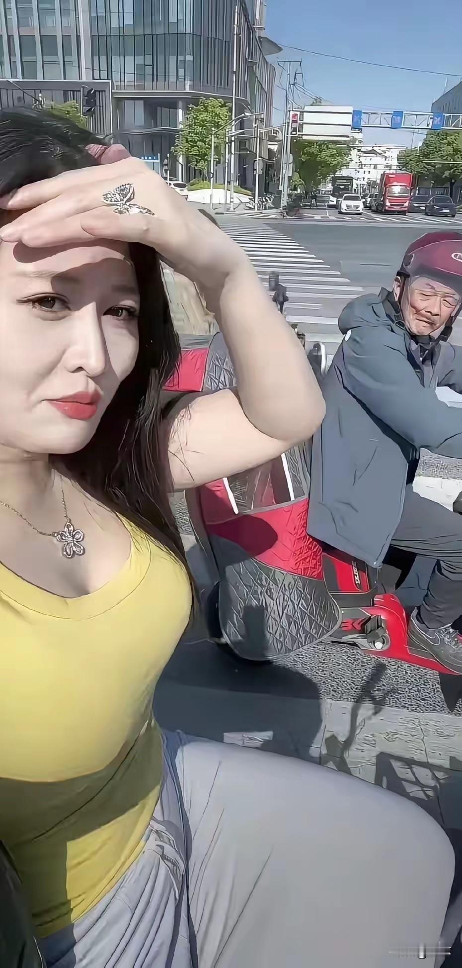 大爷已经跟了好几个路口了，怎么办