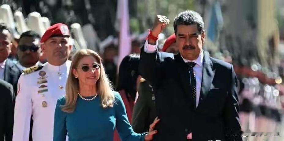 2026年1月3日，美国用海陆空力量抓获委内瑞拉总统马杜罗并押至纽约，列四条罪名