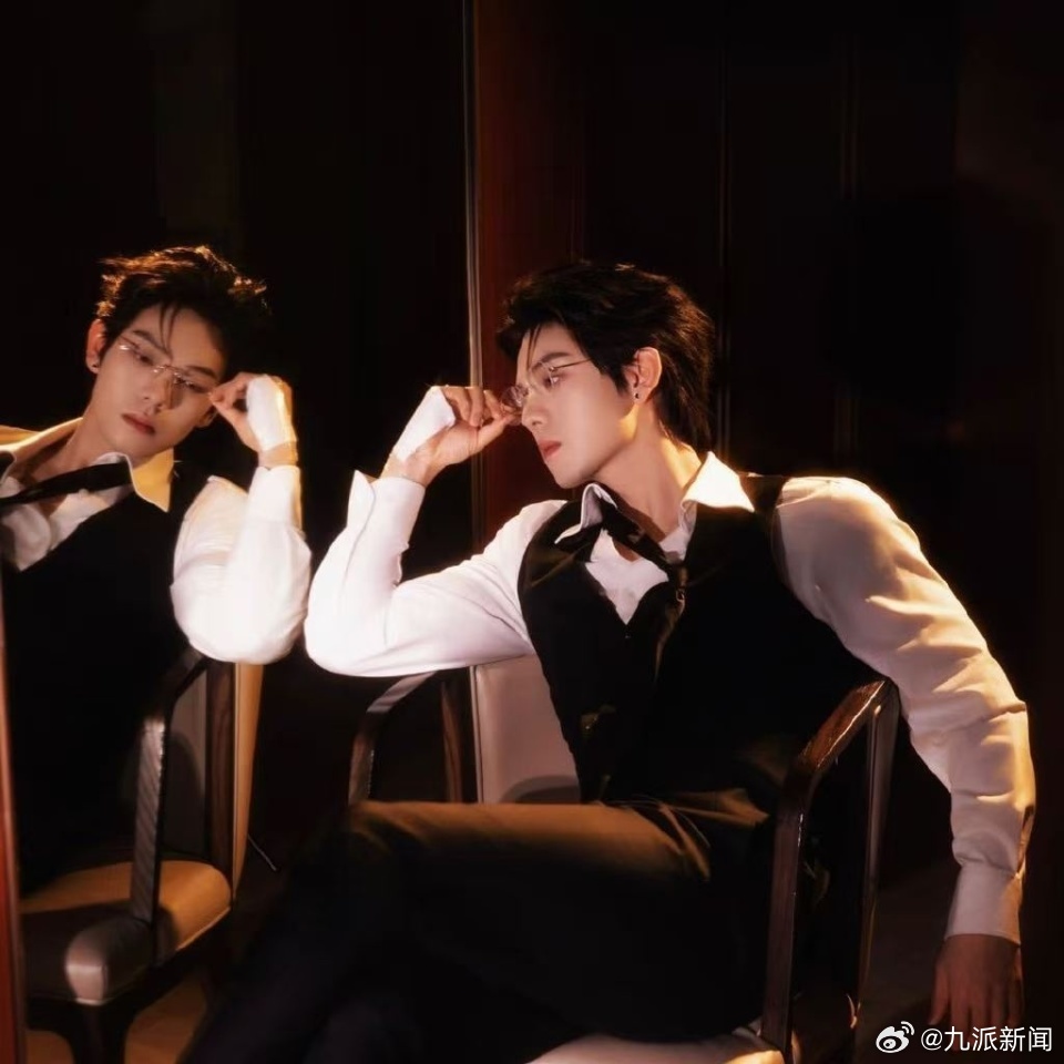 #短剧演员曾辉回顾2025年#【九派新闻年终特别报道丨#曾辉称希望离演员越来越近