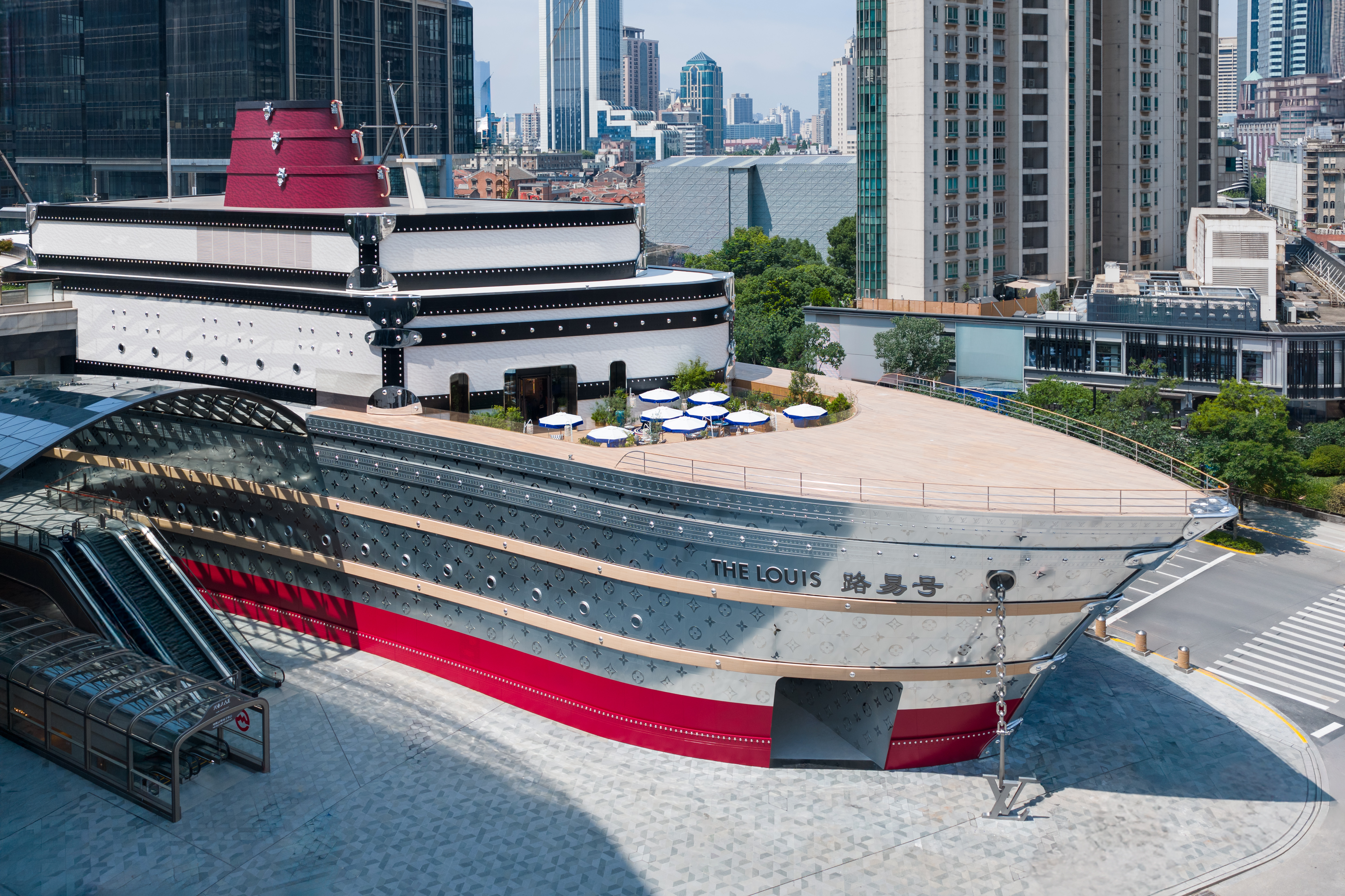 “路易号”（The Louis） 停航南京西路一周年  ～  🚢 
